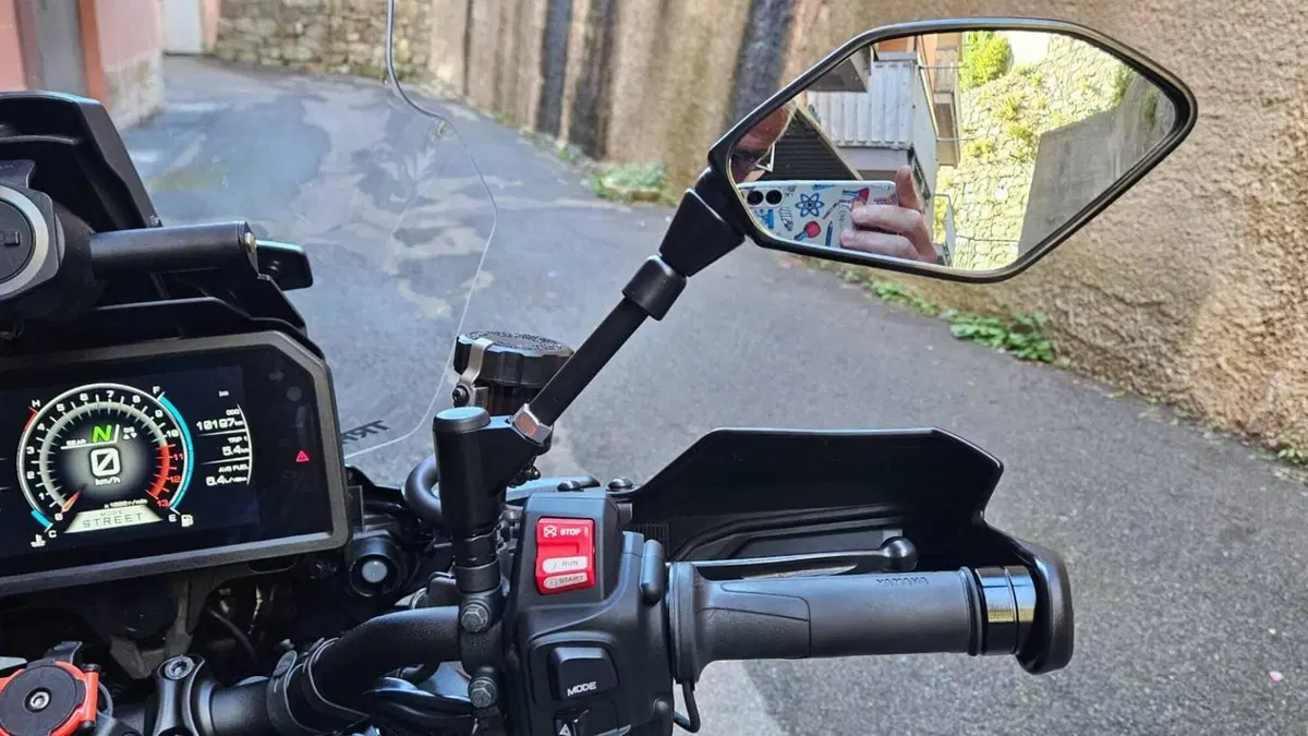 Yamaha Tracer 9 GT+ (2023 - 24)  (9)