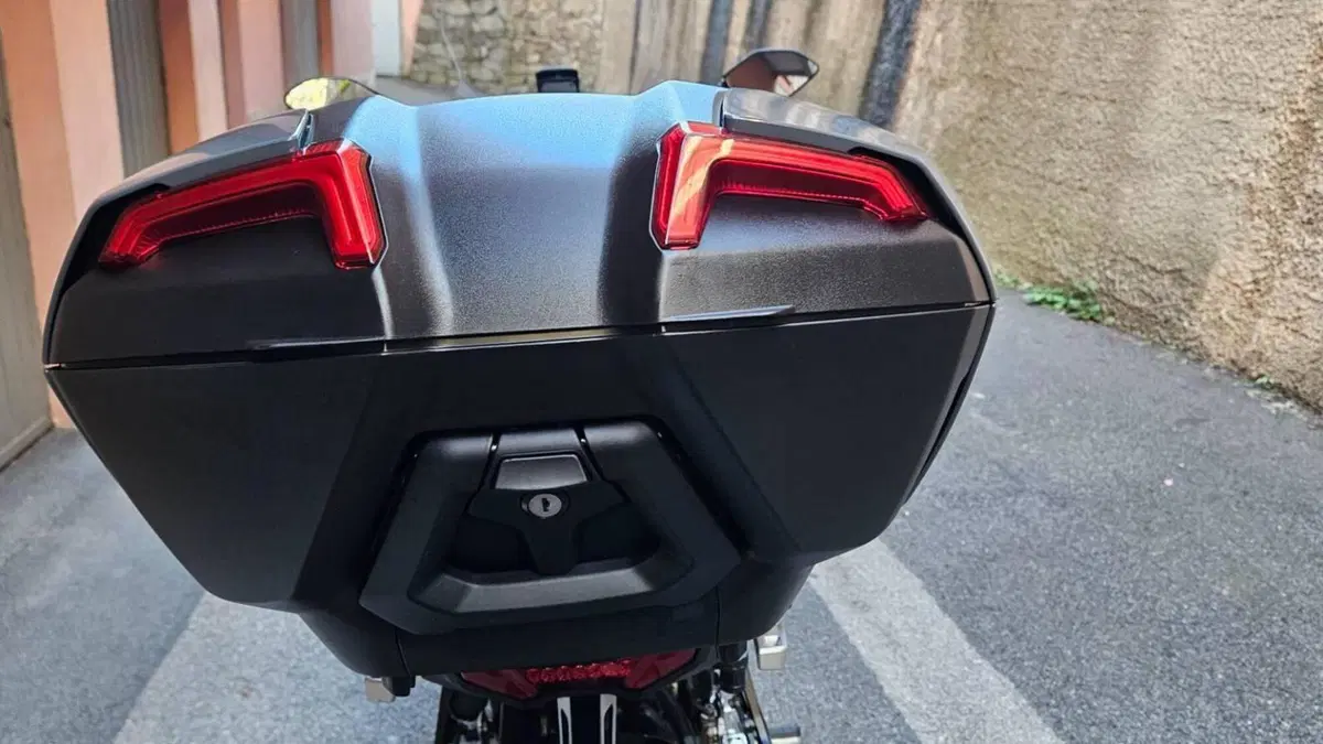 Yamaha Tracer 9 GT+ (2023 - 24)  (12)