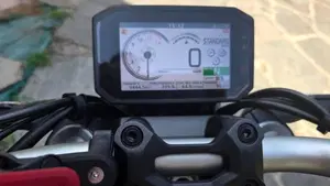 Honda CB 1000 R (2021 - 25)  (3)