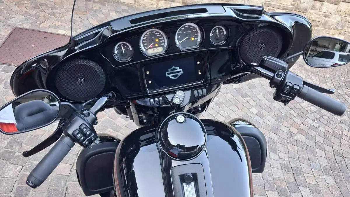 Harley-Davidson Ultra Limited (2022 - 25)  (3)