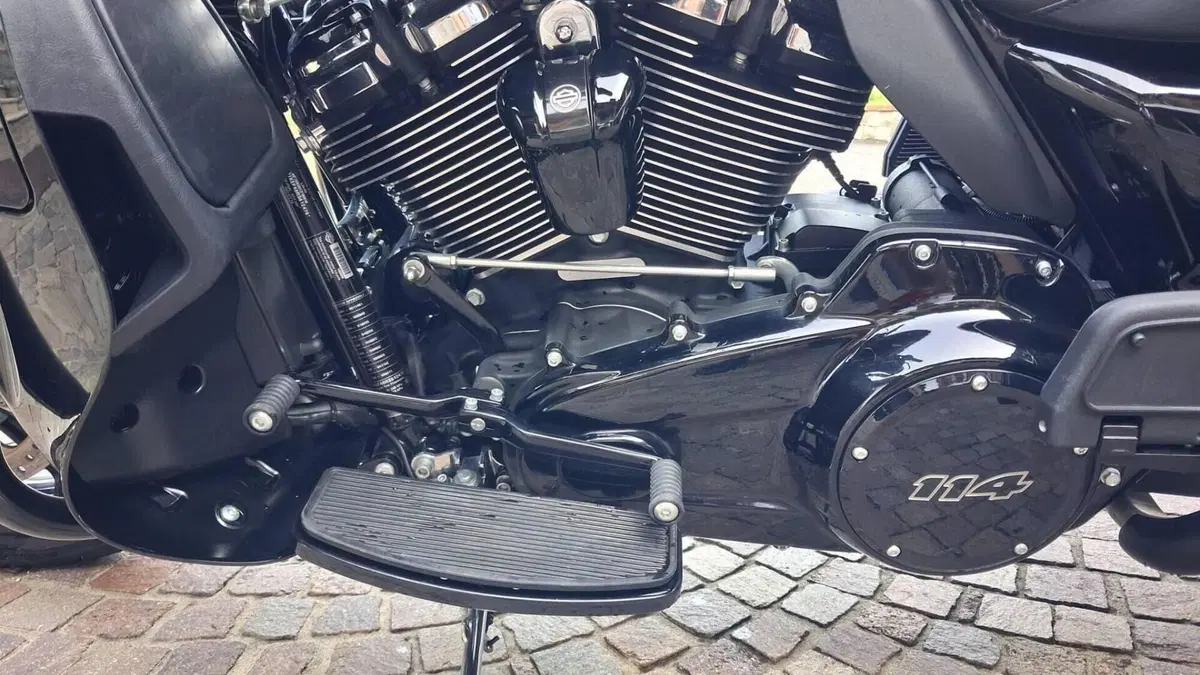 Harley-Davidson Ultra Limited (2022 - 25)  (8)