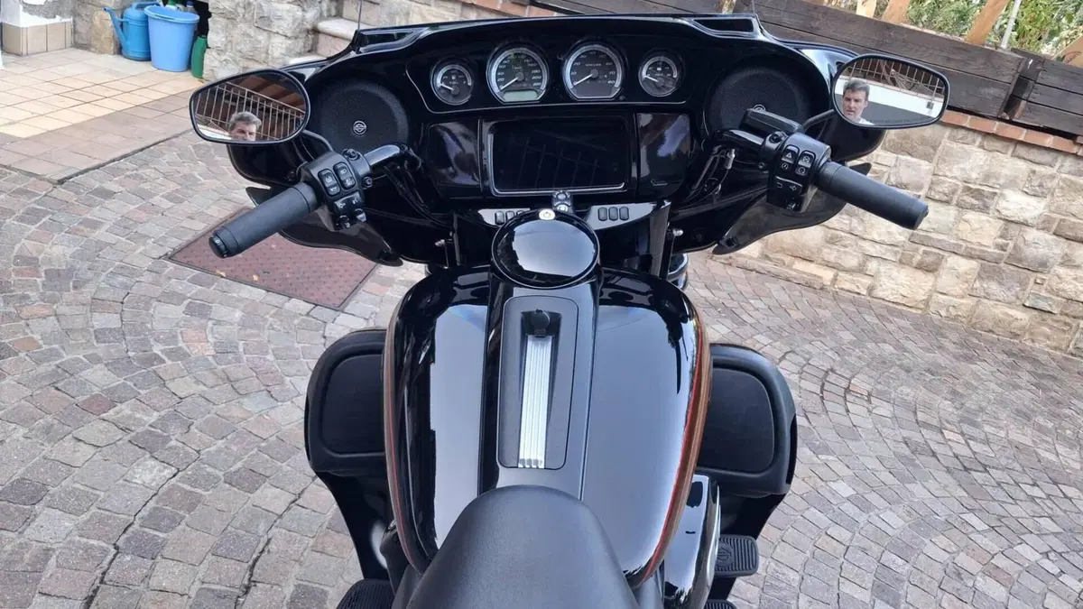 Harley-Davidson Ultra Limited (2022 - 25)  (9)