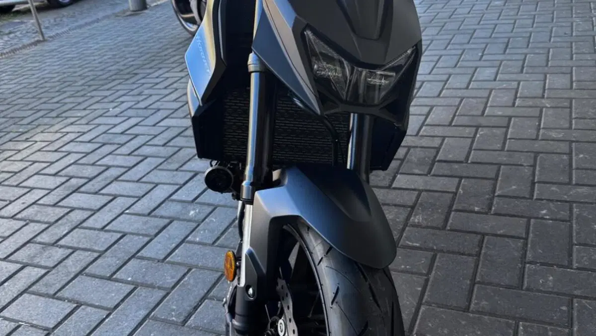 Honda CB 750 Hornet (2025) 