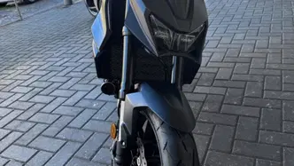 Honda CB 750 Hornet (2025)