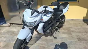 Kawasaki Z 750 (2007 - 14)  (3)