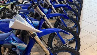 Yamaha YZ 125 (2027) usata