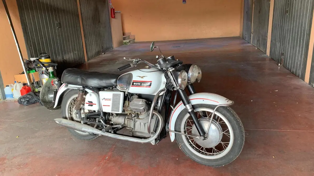 Moto Guzzi   (7)