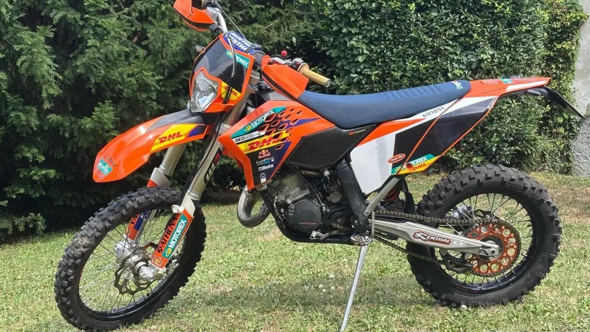 KTM 125 EXC (2011)  (2)