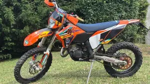 KTM 125 EXC (2011)  (2)