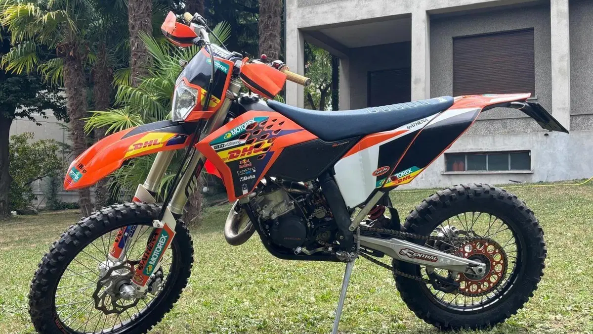 KTM 125 EXC (2011)  (7)