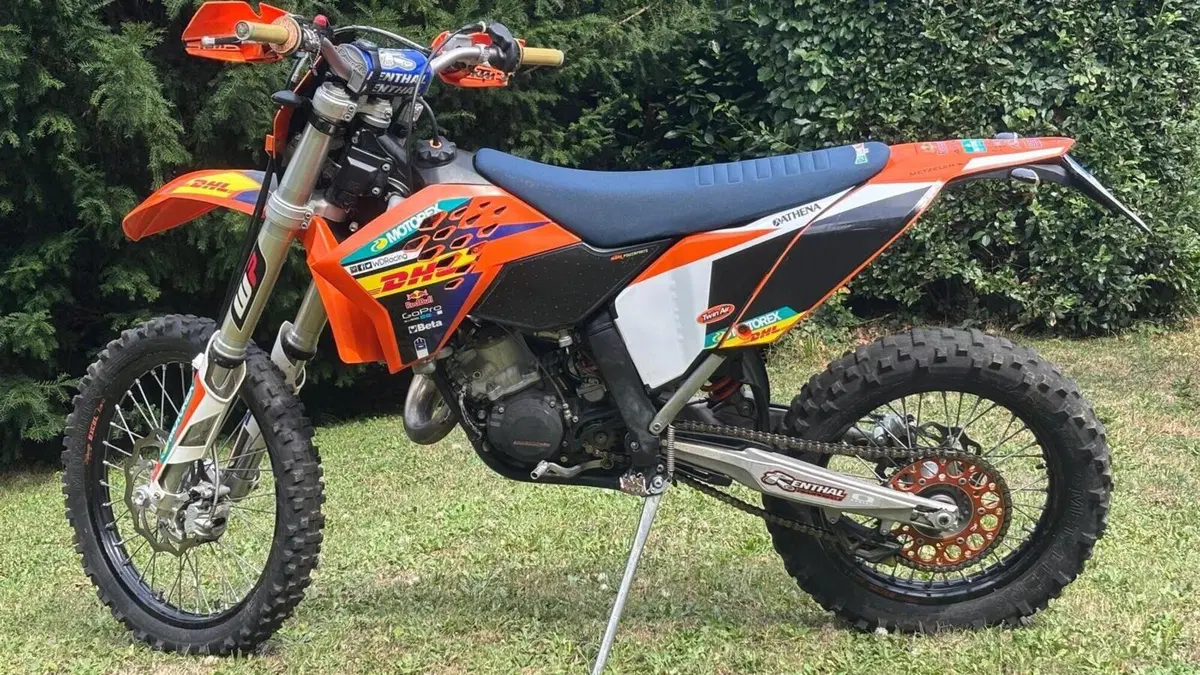 KTM 125 EXC (2011)  (8)