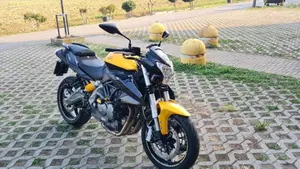 Benelli BN 600i (2012 - 16)  (2)