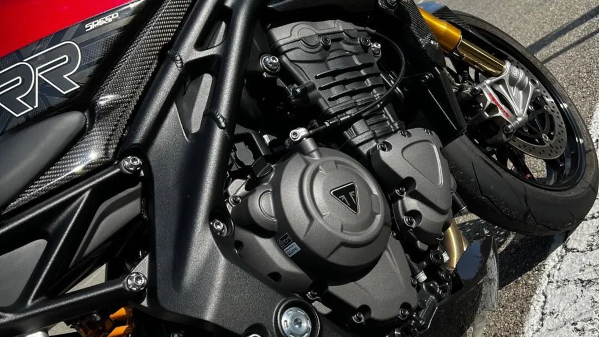 Triumph Speed Triple 1200 RR (2022 - 26)  (3)