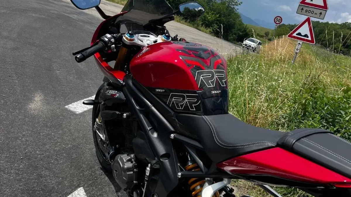 Triumph Speed Triple 1200 RR (2022 - 26)  (4)