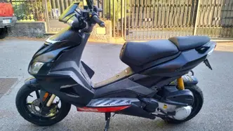 Aprilia SR 50 Street (2012 - 17) usata