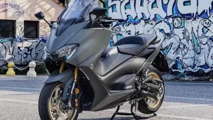 Yamaha T-Max 560 Tech Max (2020) 