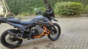KTM 890 Adventure (2021)  (3)