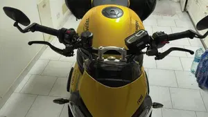 Triumph Speed Triple 1200 RS (2021 - 24)  (7)