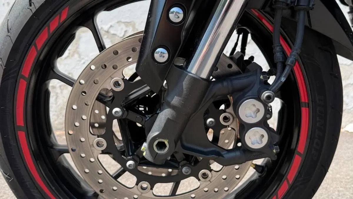 Yamaha MT-09 (2017 - 20)  (7)