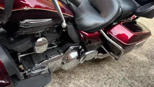 Harley-Davidson 1690 Electra Glide Ultra Classic (2014 - 16) - FLHTCU  (5)