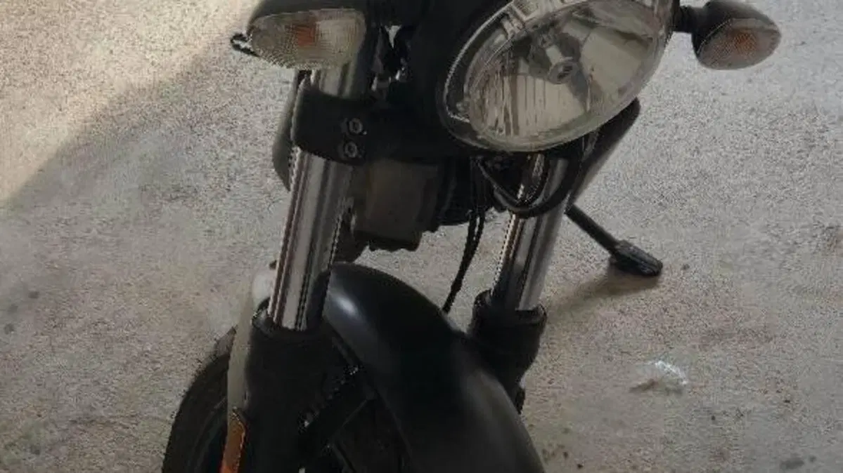 Ducati Scrambler 400 Sixty 2 (2016 - 21) 
