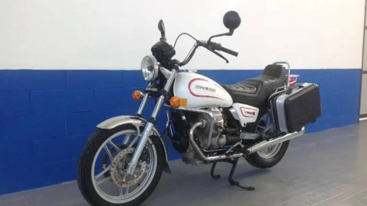 Moto Guzzi V 35 C (1983 - 88)  (3)