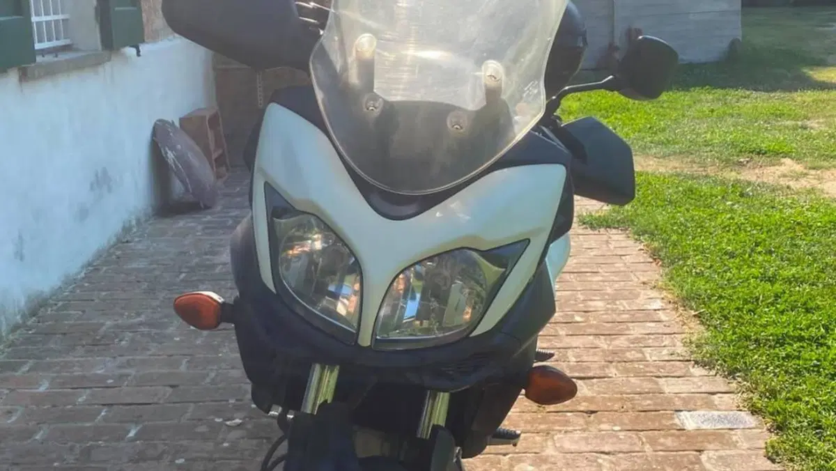 Suzuki V-Strom 650 ABS (2011 - 17)  (3)
