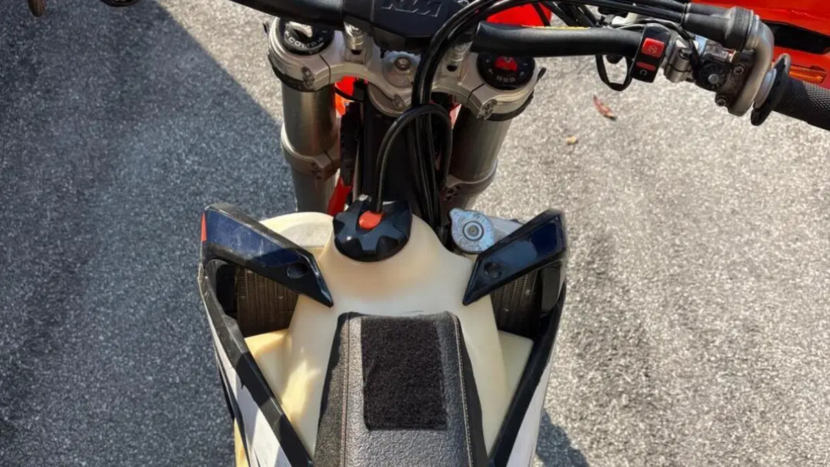KTM 250 EXC-F (2018)  (4)