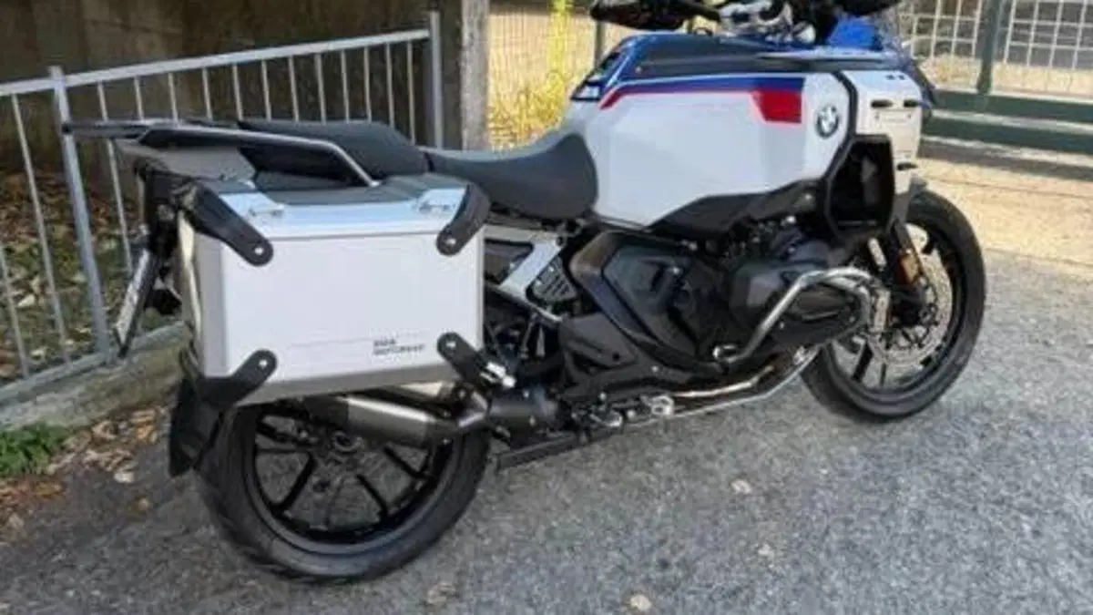 Bmw R 1300 GS Adventure Trophy (2025 - 26)  (10)