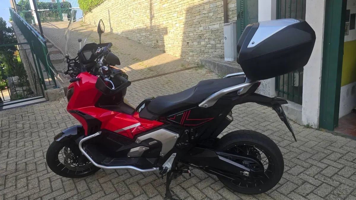 Honda X-ADV 750 DCT (2021 - 24)  (11)