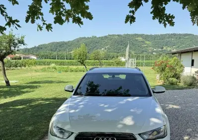 Audi A4 Avant 2.0 TDI 177CV mult. Advanced (2)