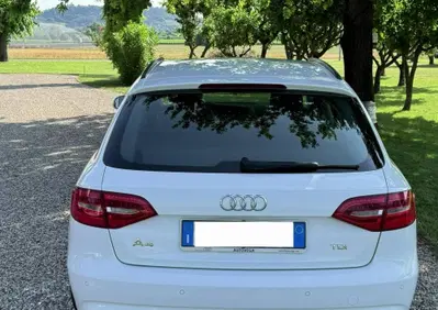 Audi A4 Avant 2.0 TDI 177CV mult. Advanced (4)