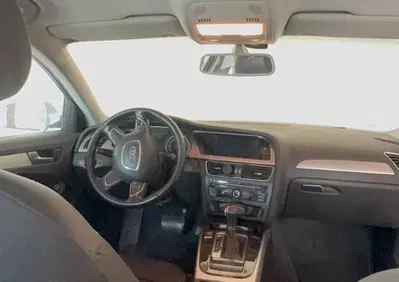 Audi A4 Avant 2.0 TDI 177CV mult. Advanced (6)