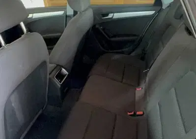 Audi A4 Avant 2.0 TDI 177CV mult. Advanced (10)