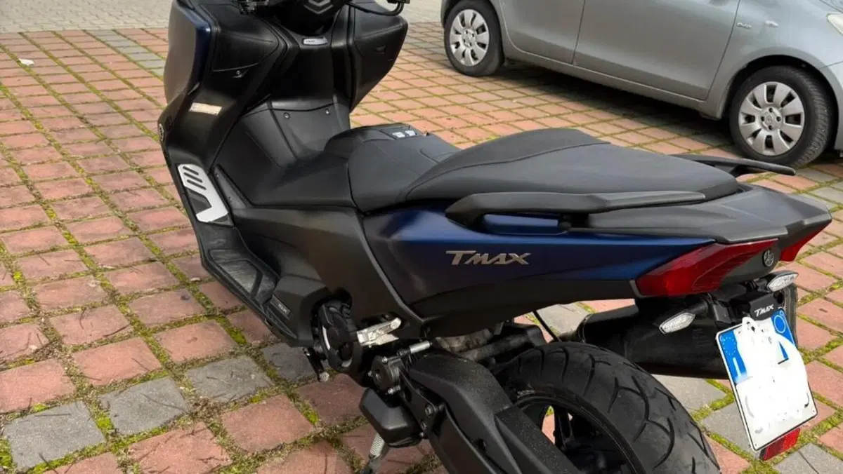 Yamaha T-Max 530 SX (2017 - 19)  (3)