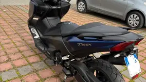 Yamaha T-Max 530 SX (2017 - 19)  (3)