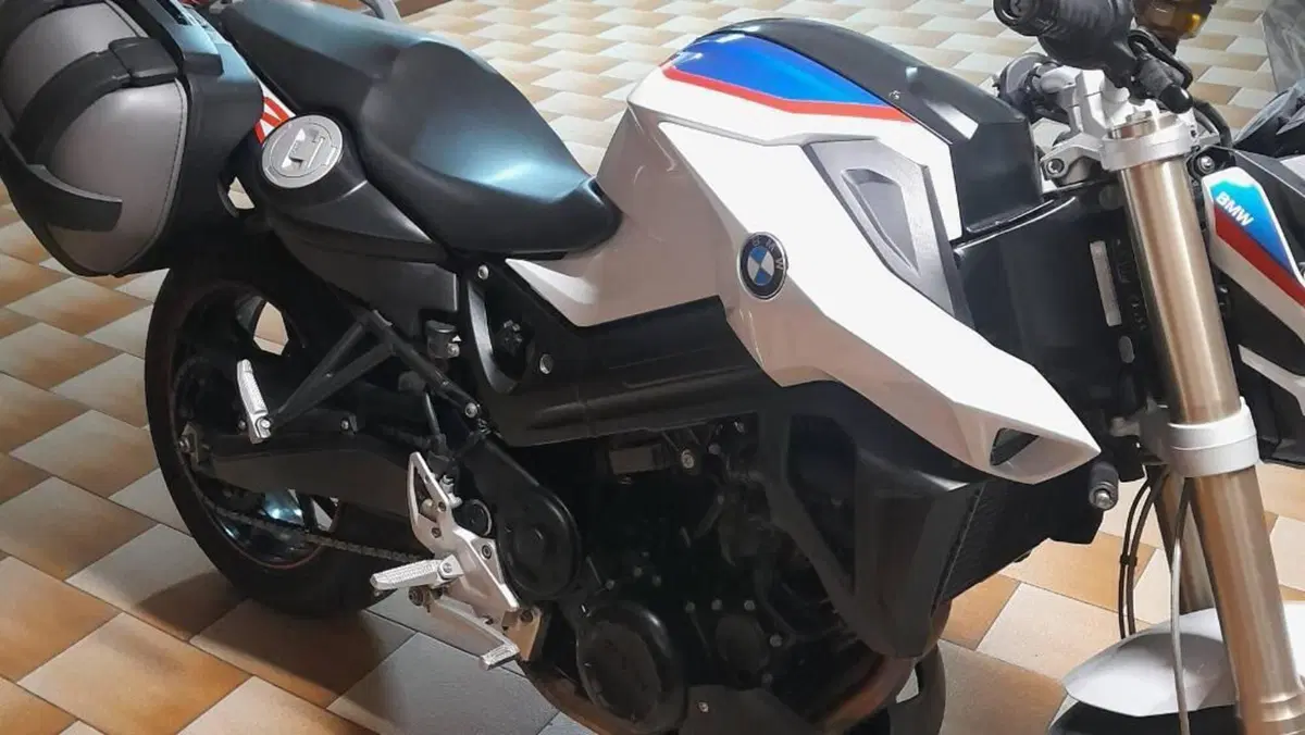 Bmw F 800 R (2017 - 20)  (3)