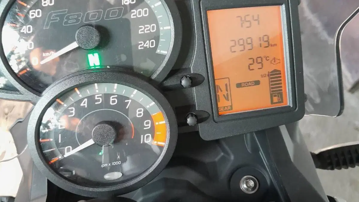 Bmw F 800 R (2017 - 20)  (7)
