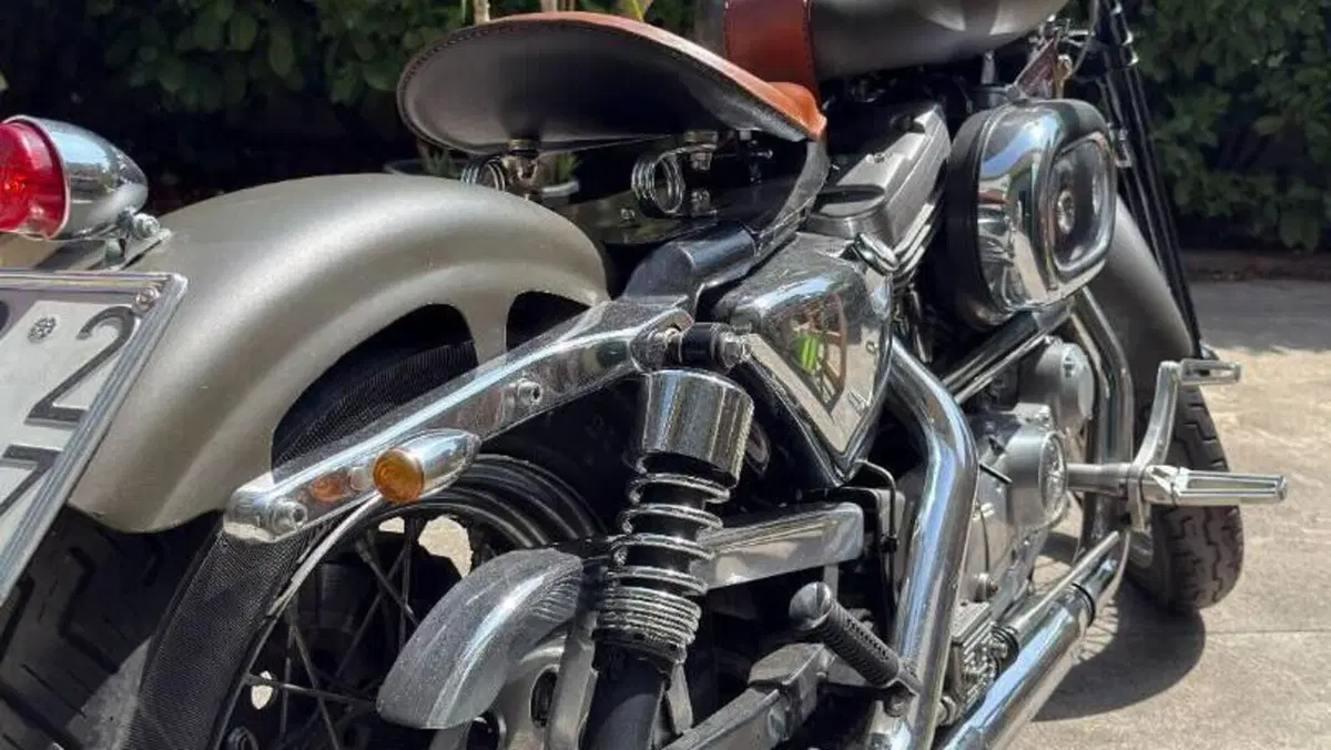 Harley-Davidson 883 Custom (1998 - 00) - XL 53C  (5)