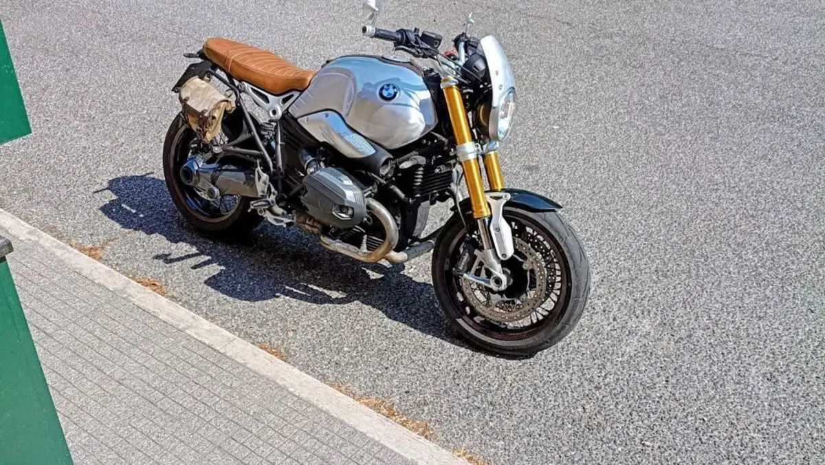 Bmw R nineT 1200 Pure (2017 - 20)  (2)