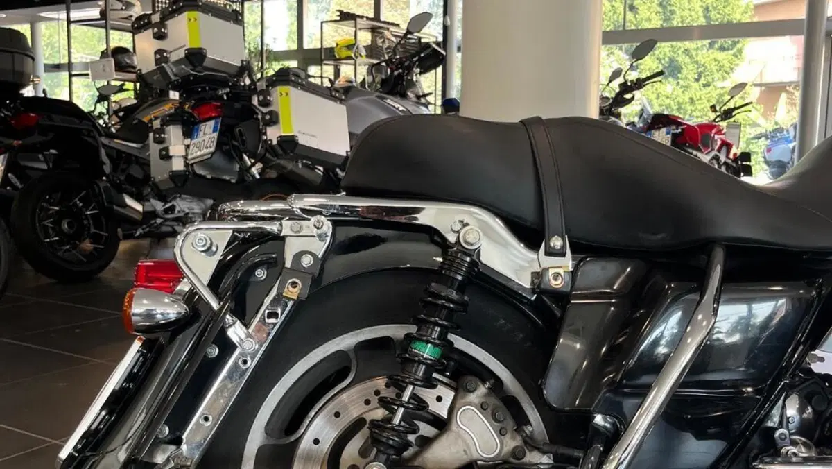 Harley-Davidson 1584 Street Glide (2007) - FLHX  (20)