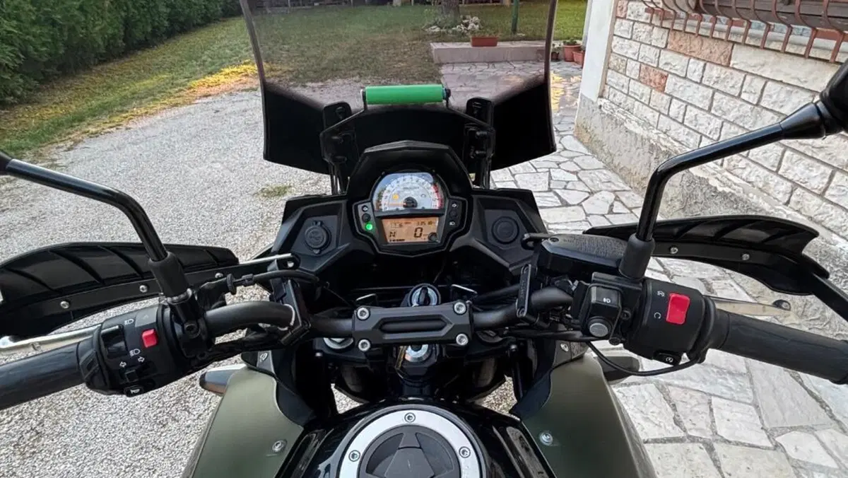 Kawasaki Versys 650 (2017 - 20)  (6)
