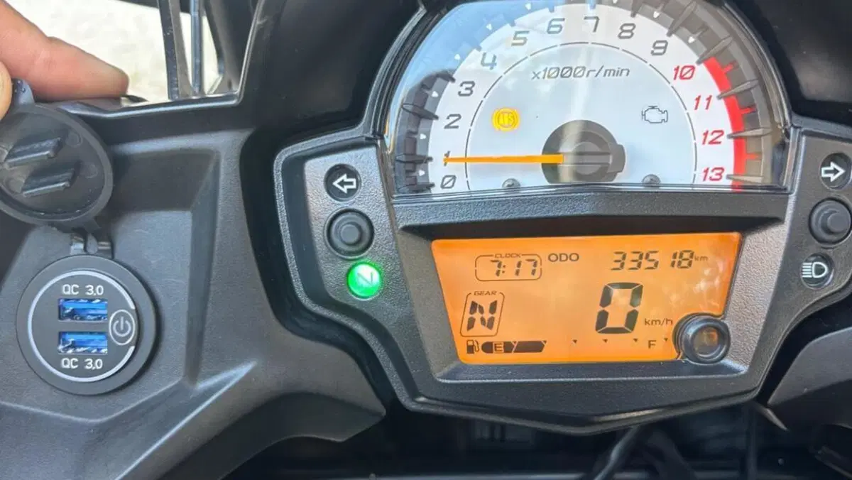 Kawasaki Versys 650 (2017 - 20)  (7)