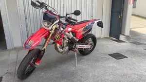 Honda CRF 250R (2013) 
