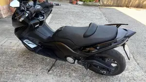 Yamaha T-Max 530 (2012 - 14)  (3)
