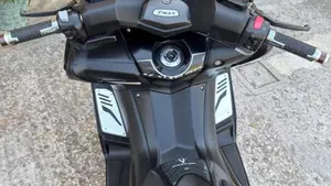 Yamaha T-Max 530 (2012 - 14)  (12)