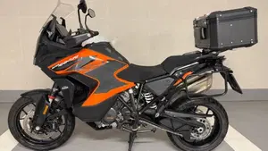 KTM 1290 Super Adventure S (2022 - 25)  (2)