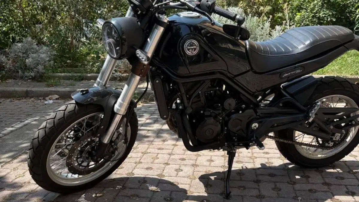 Benelli Leoncino 500 Trail (2021 - 26)  (2)