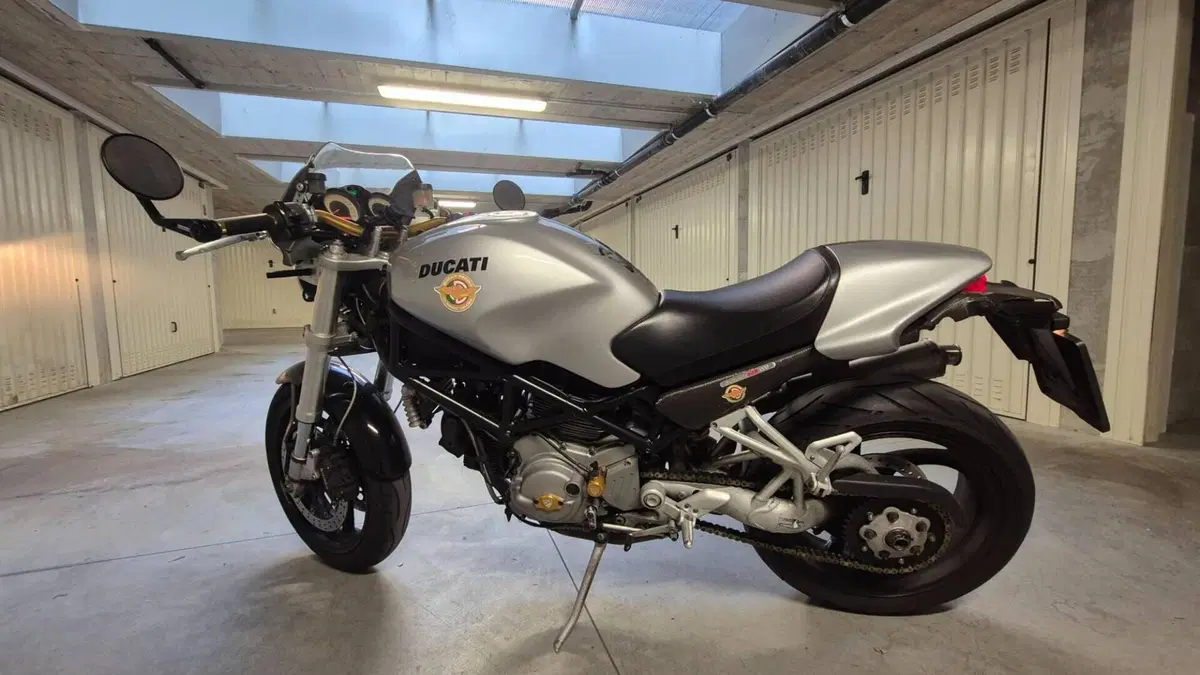Ducati Monster S2R 1000  (3)
