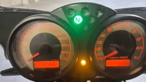 Ducati Monster S2R 1000  (7)